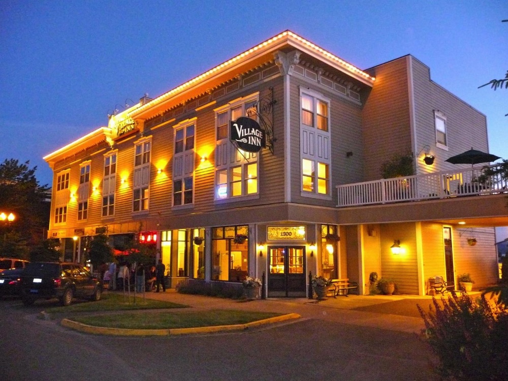 Fairhaven Village Inn Main image