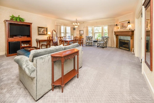 Fairhaven Village Inn image 24