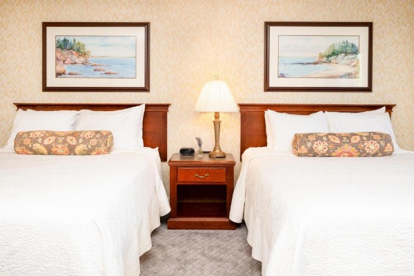 Fairhaven Village Inn image 35