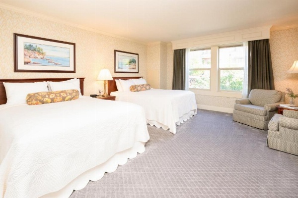 Fairhaven Village Inn image 36