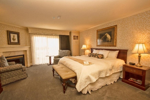 Fairhaven Village Inn image 4